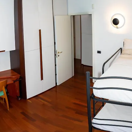 Pensjonat K's House Lecco
